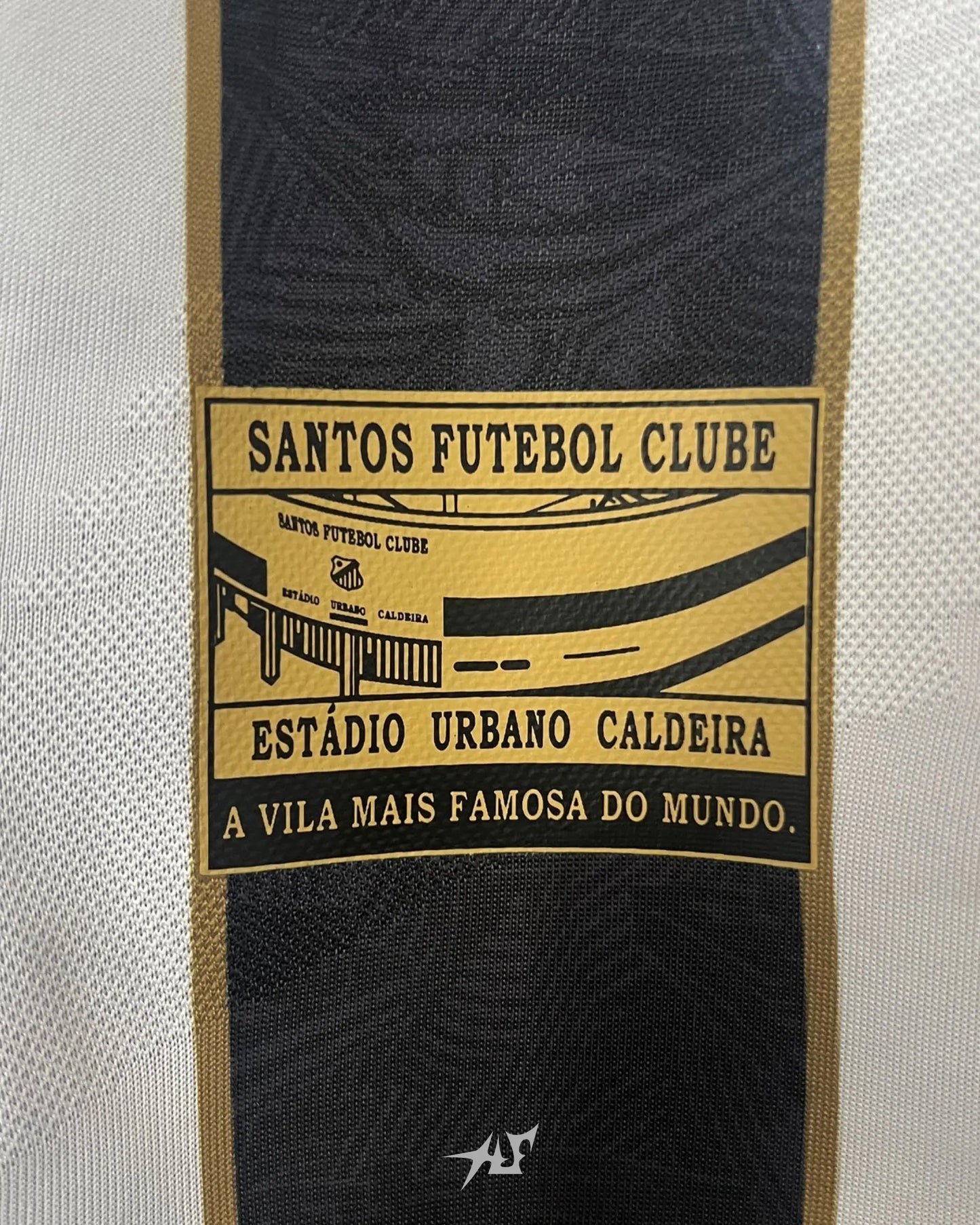 SANTOS À L'EXTÉRIEUR 2025